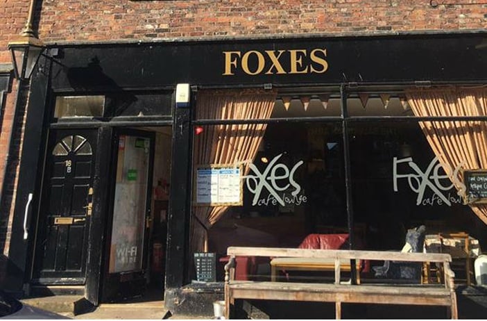 Foxes Cafe Lounge
