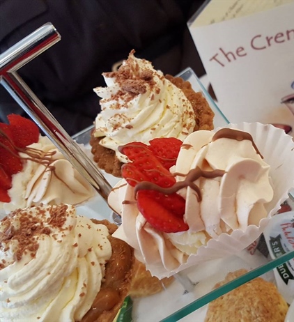 The Creme Cafe