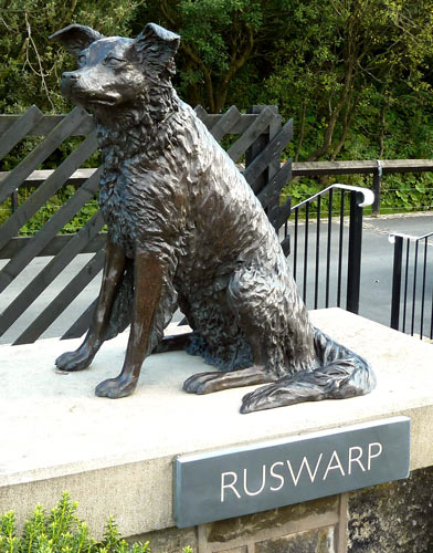 Statue of Ruswarp